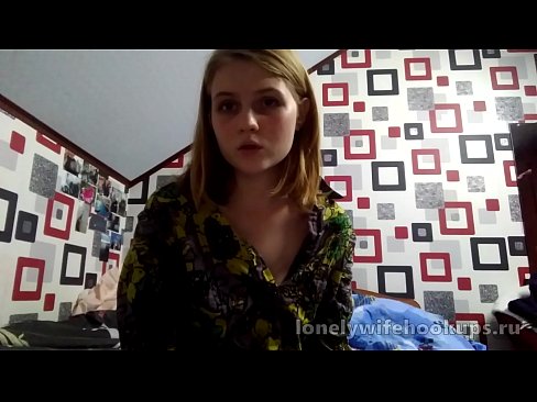 ❤️ Nwa akwụkwọ na-acha odo odo si Rọshịa na-enwe mmasị na nnukwu dicks. ❤️  na%ig.porn-mz.ru